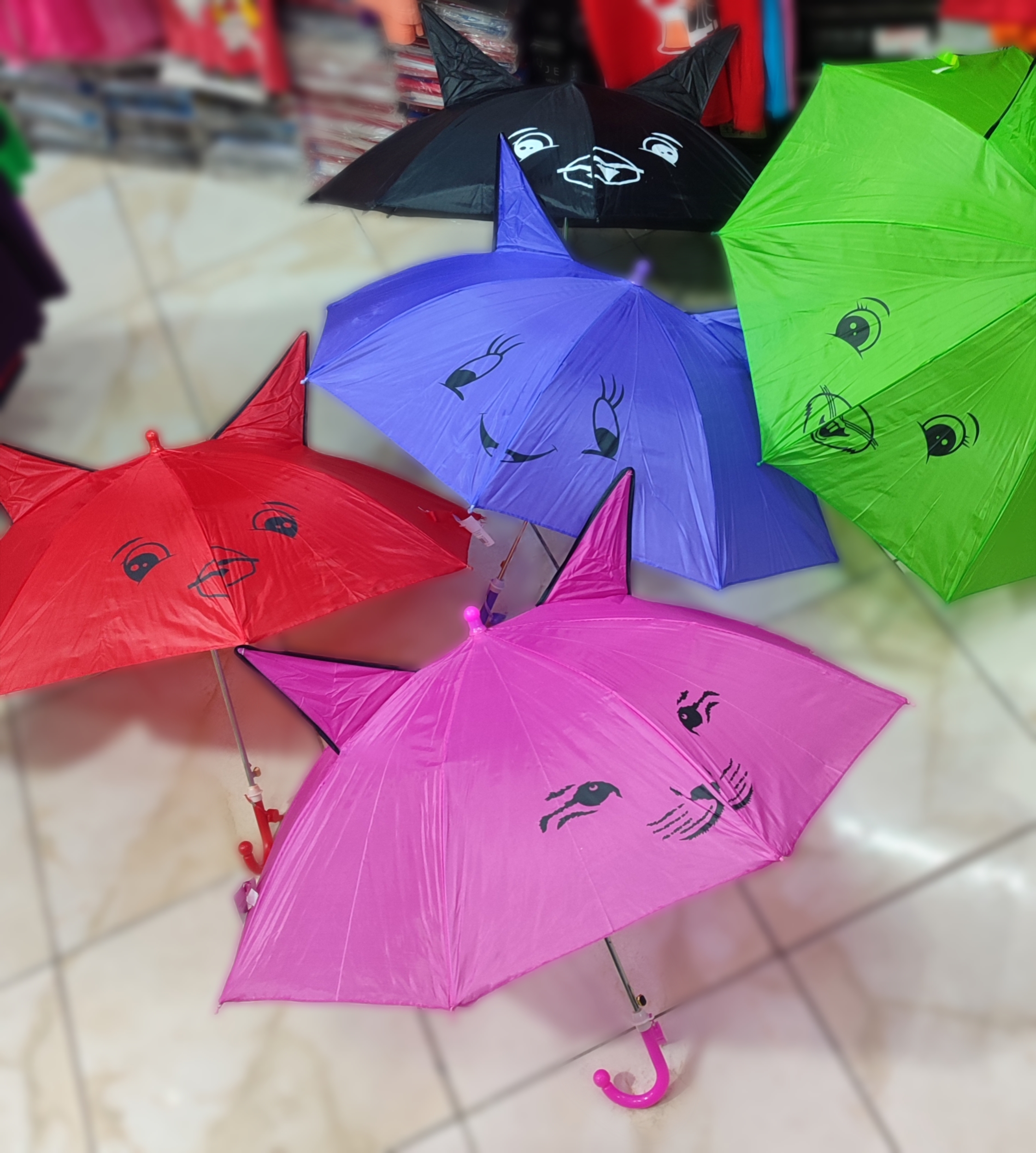 چتر بچگانه گوشدار سایز ۱۵